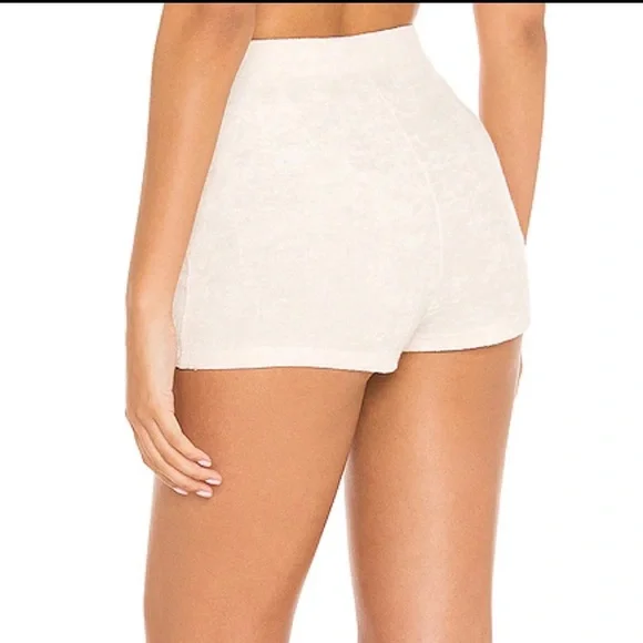 Revolve shorts - Picture 3 of 6